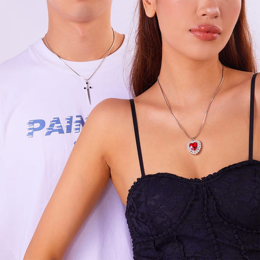 Nuevas Cadenas Pareja Corazón con Espada / Daga
